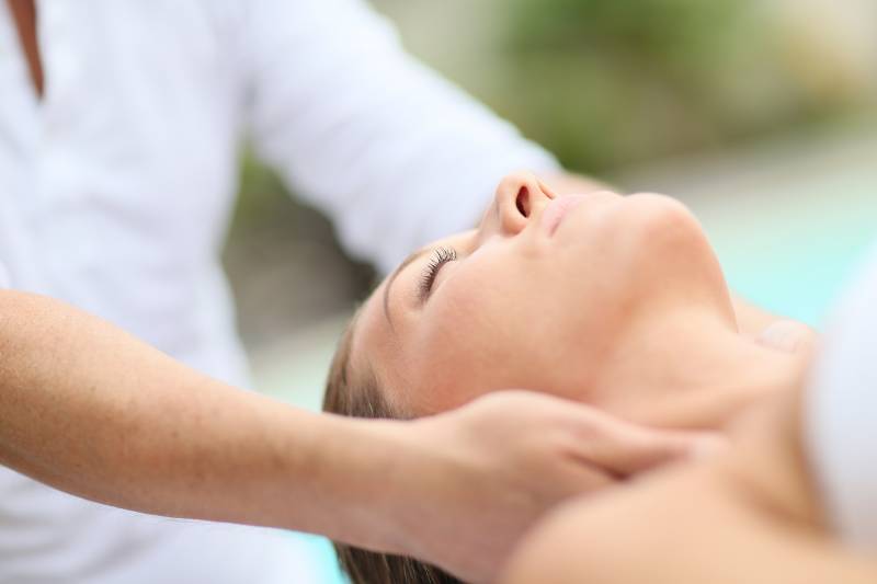 Offrez ou offrez-vous les bienfaits d'un massage polynésien Lomi-Lomi à Aix Les Milles près de Ventabren